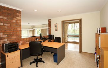 5 Morris Road, Beaconsfield Upper