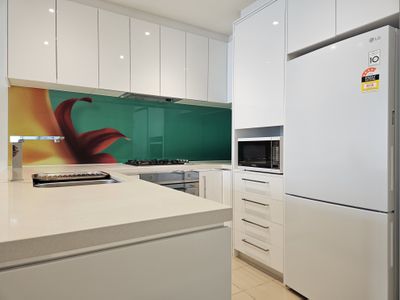 4607 / 27 Therry Street, Melbourne