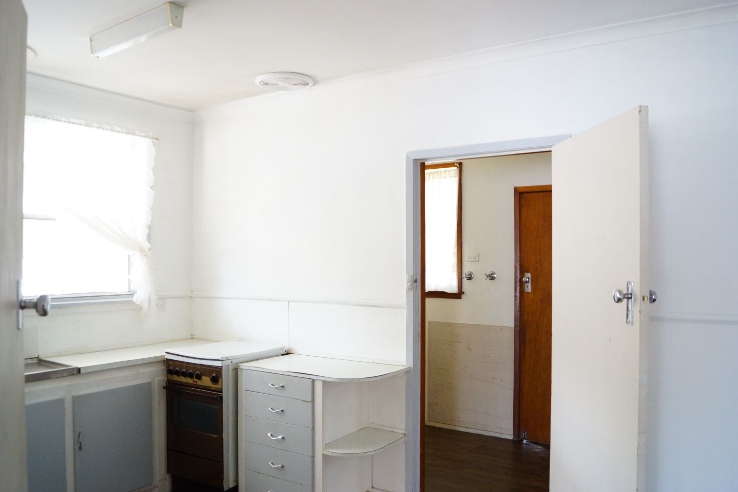 2 Rodda Place, Horsham