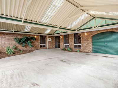 12 Glencairn Way, Parkwood