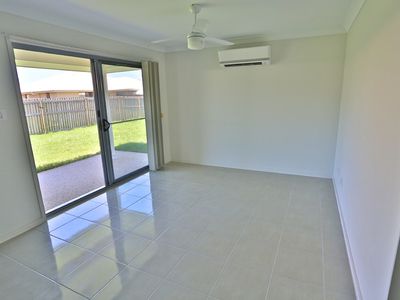 5 Barramundi Street, Mulambin