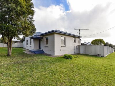 77 Lake Terrace East, Mount Gambier