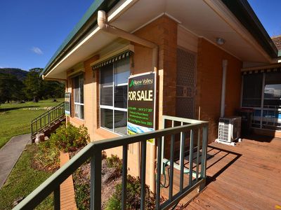 2 / 25 Fairway Avenue, Mount Beauty