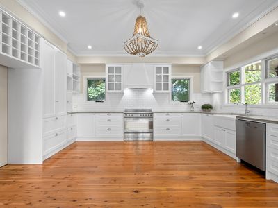 2335 Silverdale Road, Silverdale