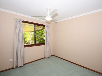 4 WILLIAM STREET, Urangan