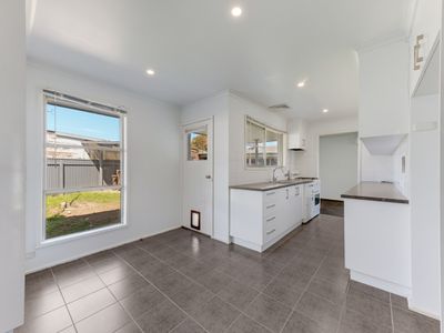 29 Howard Crescent, Wangaratta