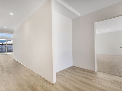 10 St Anthony Avenue, Quinns Rocks