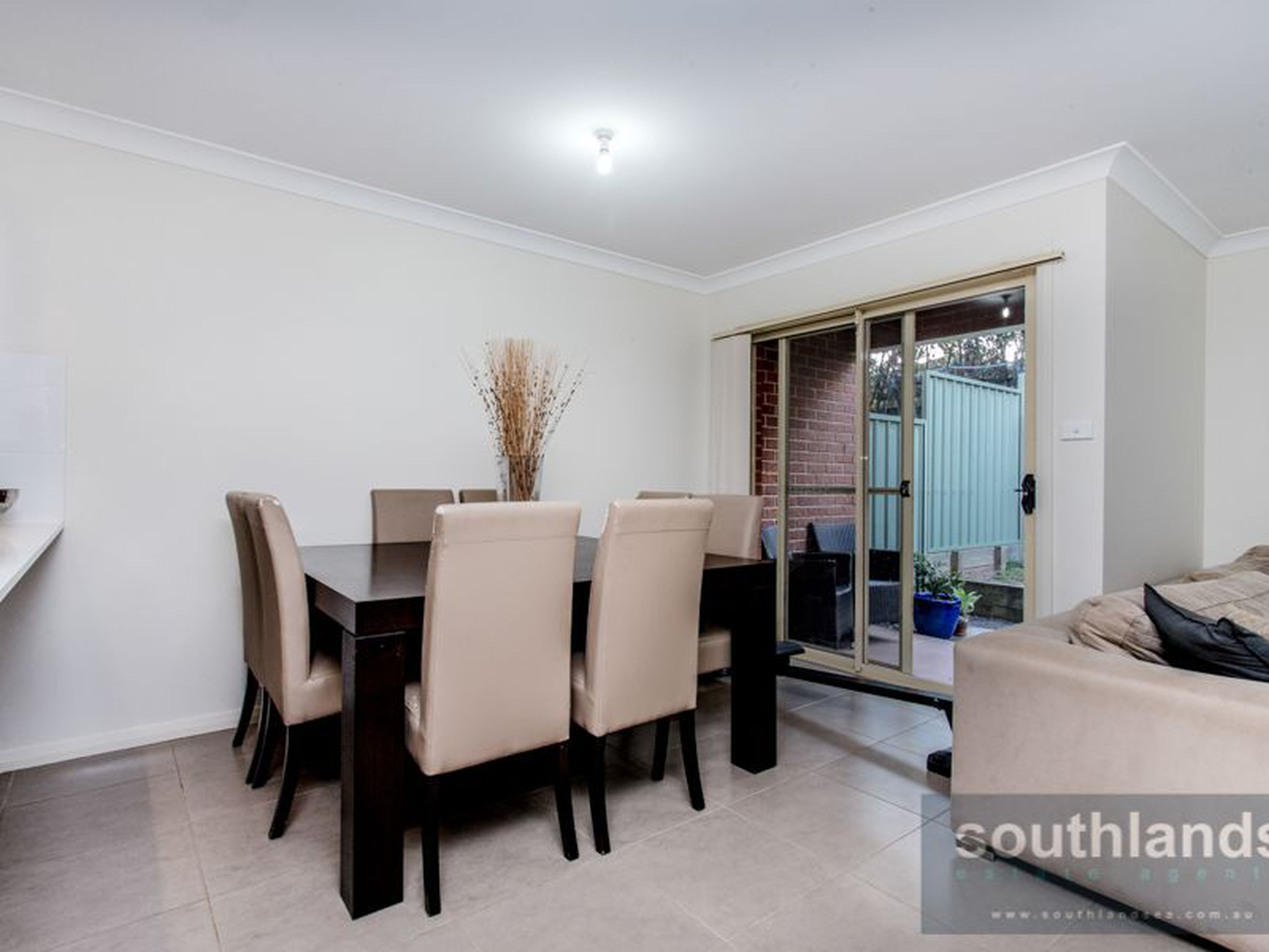 15B Tarrabundi Drive, GLENMORE PARK