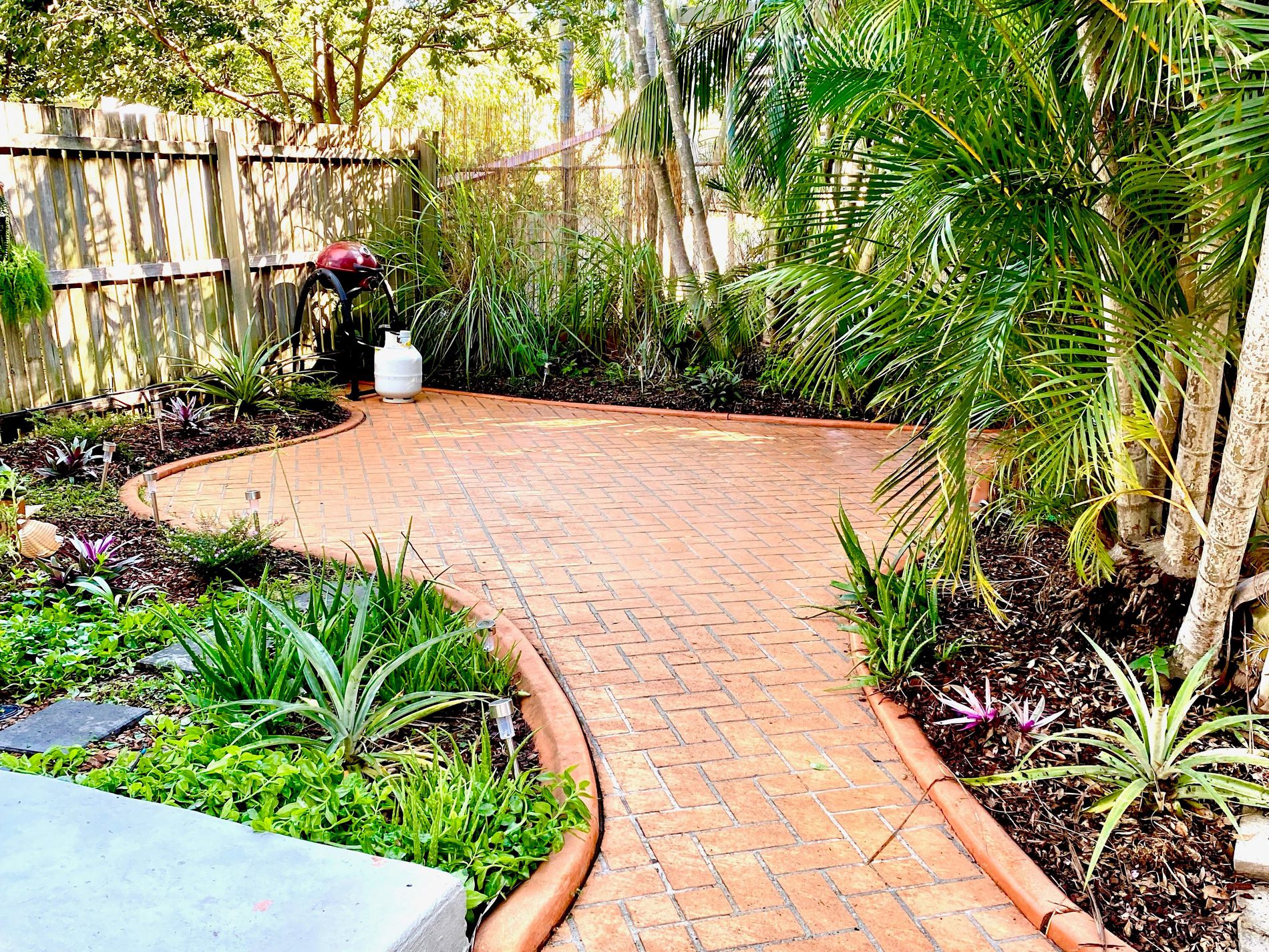 3 / 21 Lapraik Street, Ascot