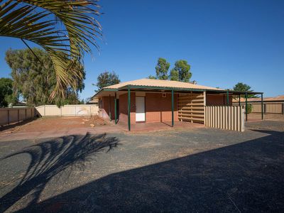 2 Dongara Place, South Hedland