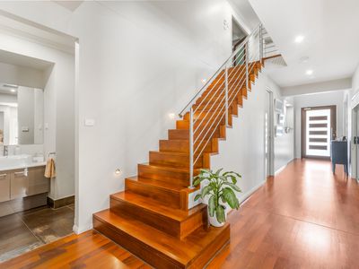66 Pioneer Drive, Carnes Hill
