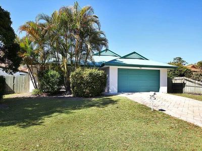 7 Driver Court, Tewantin