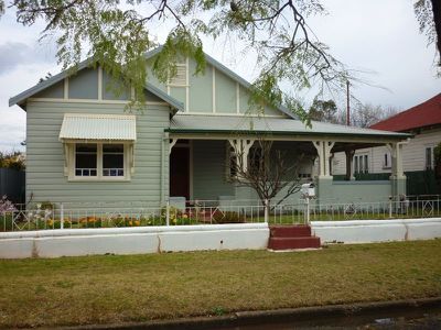 21 Macleay Street, Dubbo