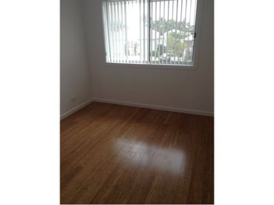 3 / 9 Acacia Street, Windang