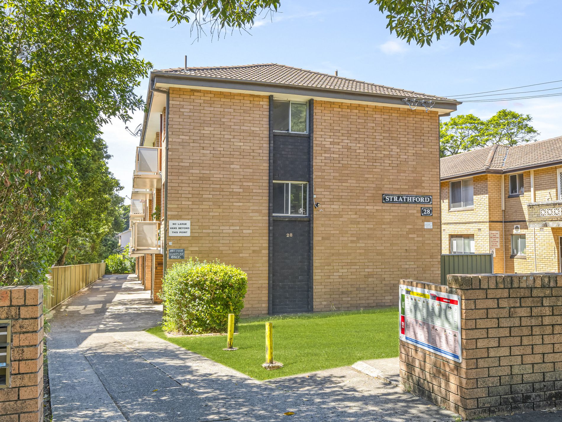 4 / 28 Hampstead Road, Homebush West