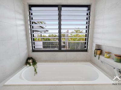 5 Surfriders Promenade, Forster