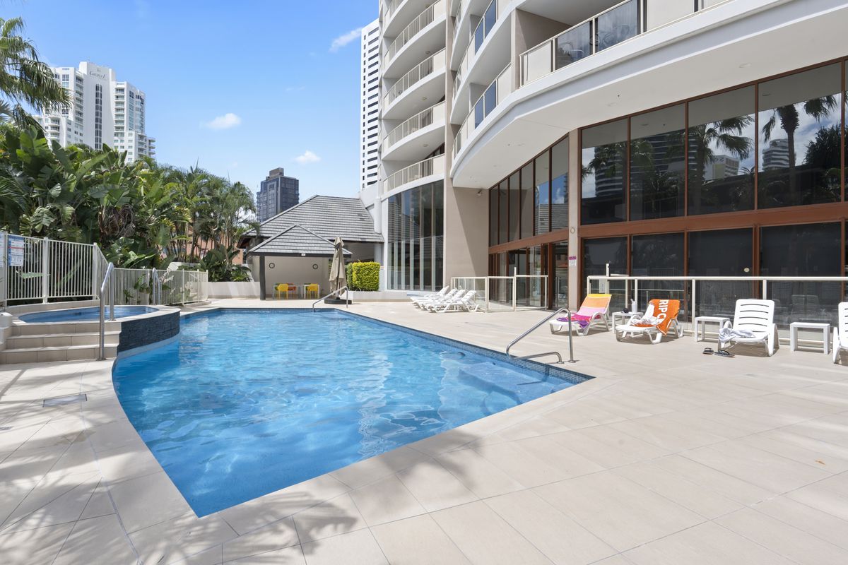 905 / 42 Surf Parade, Broadbeach