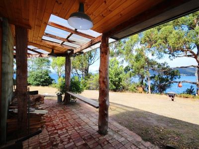 253 Cygnet Coast Road, Lymington