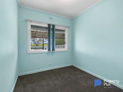 14 Currie Street, Charlton