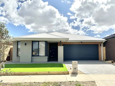 9 Lydney Street, Wyndham Vale