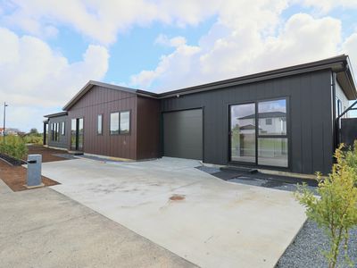 13 Ngakau Road, Drury