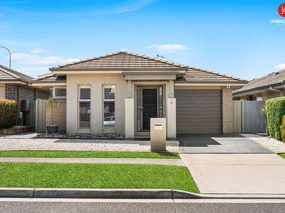 4 William Buckley Drive, Carnes Hill