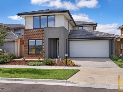 33 Charlwood Promenade, Werribee