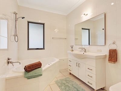 1 / 34 Binda Street, Hawks Nest