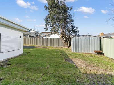 4 South Pacific Crescent, Ulladulla