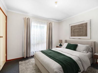 1 / 288 Greaves Street North, Werribee
