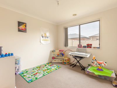 Unit 1 / 774 Centaur Rd, Hamilton Valley