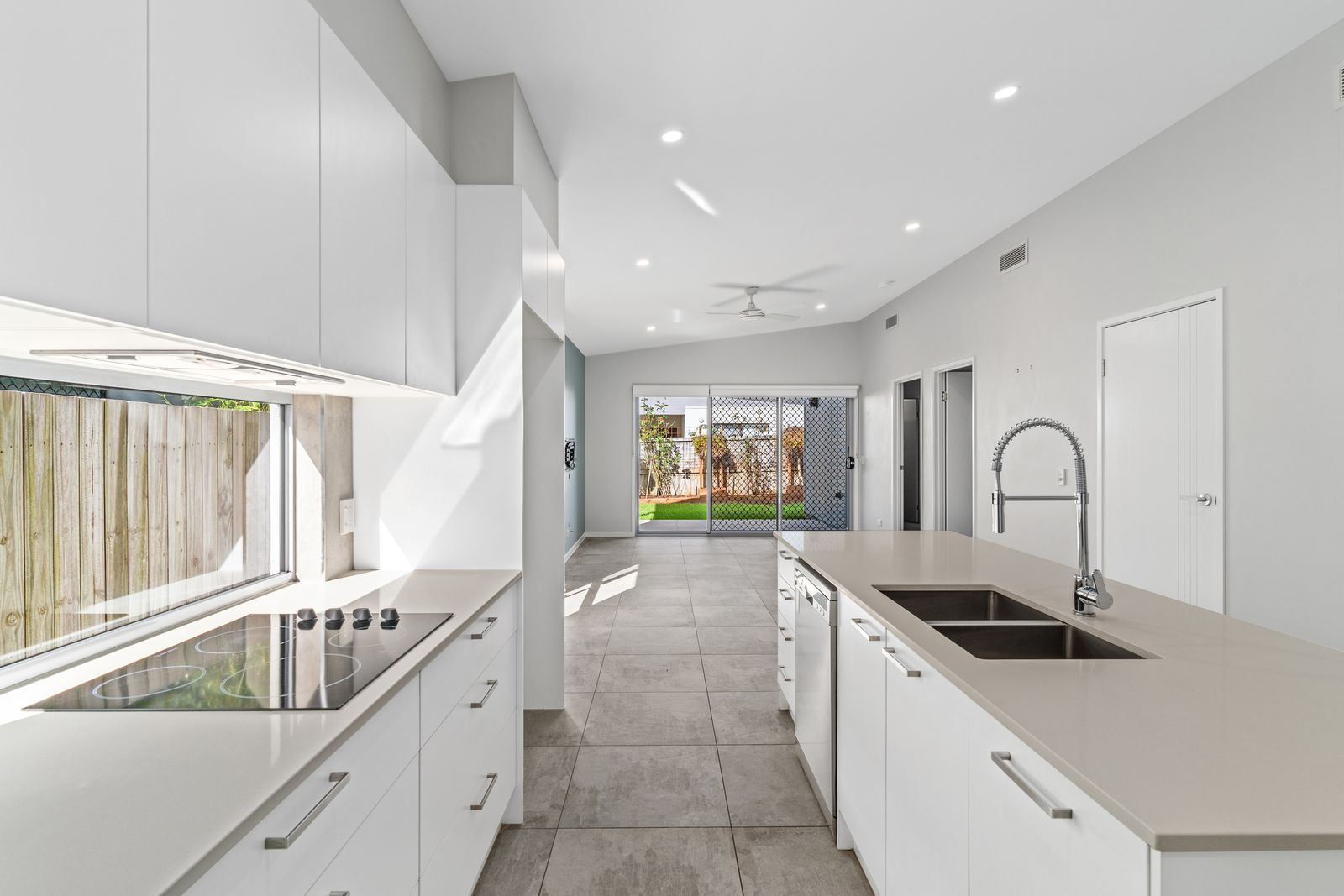 Photo 11 of 23, 66 Berry Terrace, Baringa