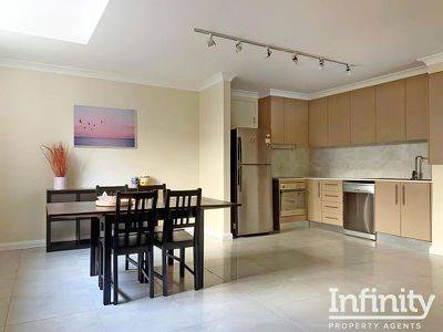 77 Shirley Road, Roseville