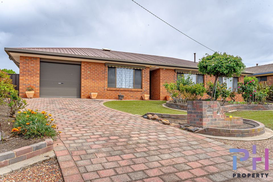 26 William Drive, Kangaroo Flat