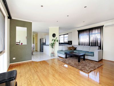 11 Yasmin Crt, Hampton Park