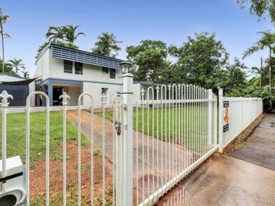 24 Wandie Crescent, Anula