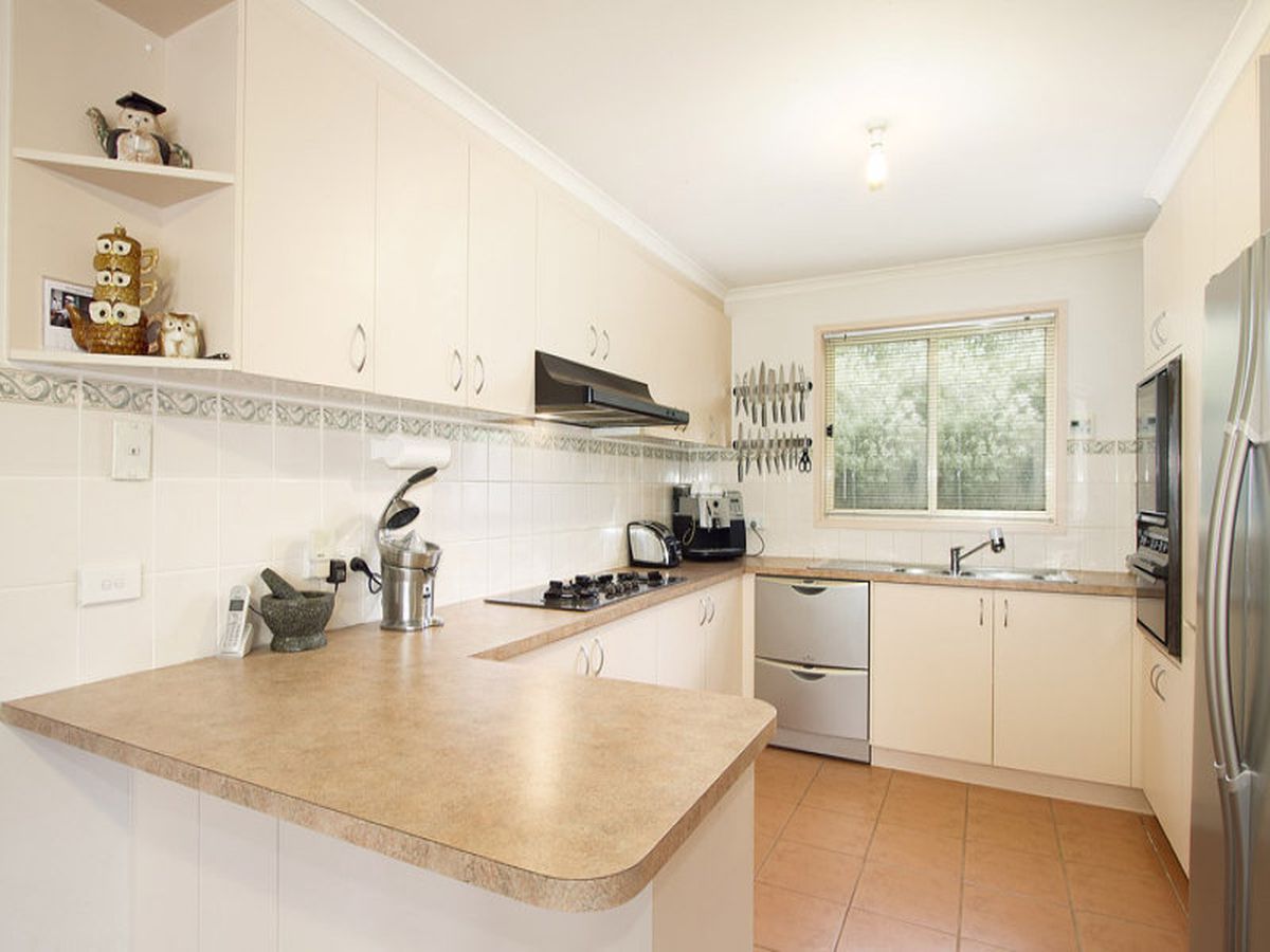 12 Prince Albert Mews, Patterson Lakes