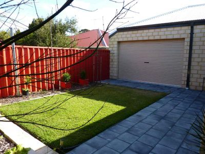 77 Howick, Lathlain