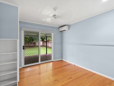 152 GREENSLOPES STREET, Edge Hill