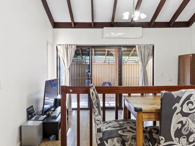2 / 26 Earlston Way, Booragoon