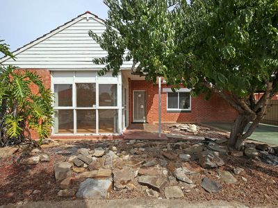 2 / 8 Beryl Street, Woodville West