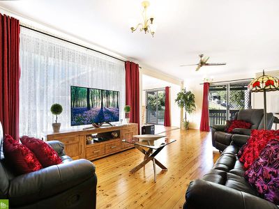 93 Koloona Avenue, Mount Keira