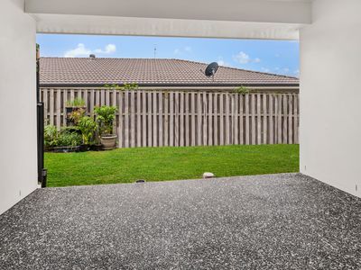 6 Dayflower Street, Upper Coomera