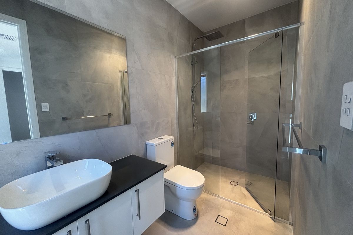 8A Bolton Road, Para Hills