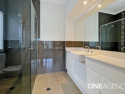 16 Trawler Street, Vincentia