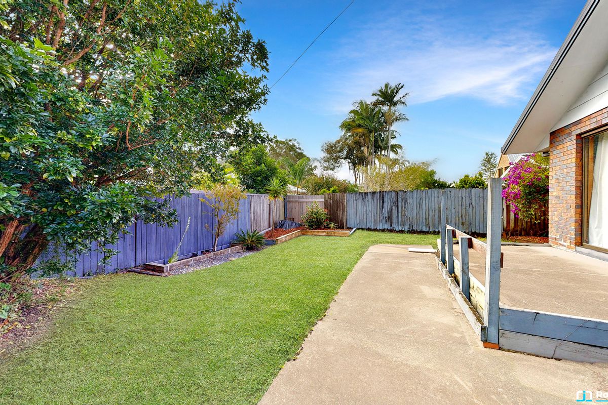 11 Pine Avenue, Tewantin