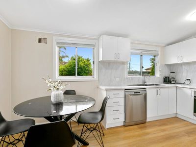 5 Humphreys Avenue, Casula