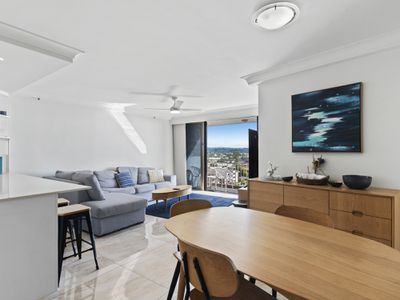 8E / 973 Gold Coast Highway, Palm Beach