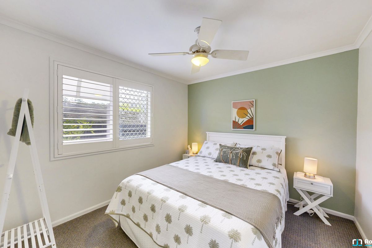 4 Feathertail Court, Tewantin