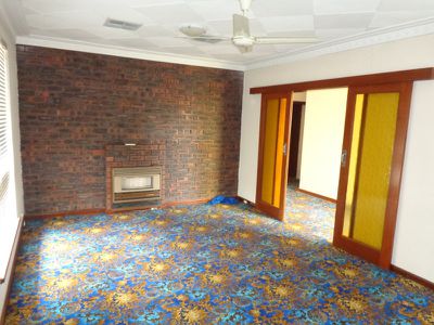 26 Wroxton St, Midland